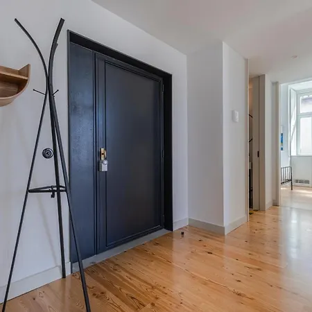 Apartment Glamorous 3bdr In Center By Lovelystay Lisbon