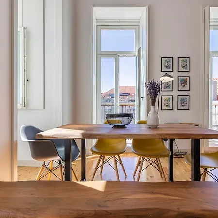 Apartment Glamorous 3bdr In Center By Lovelystay Lisbon