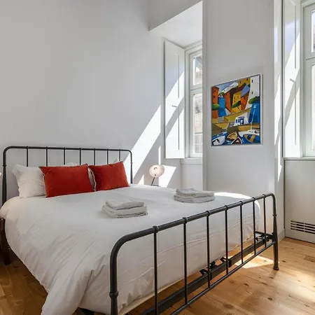 Lejlighed Spacious 3Bdr Apartment With Balcony By Lovelystay *