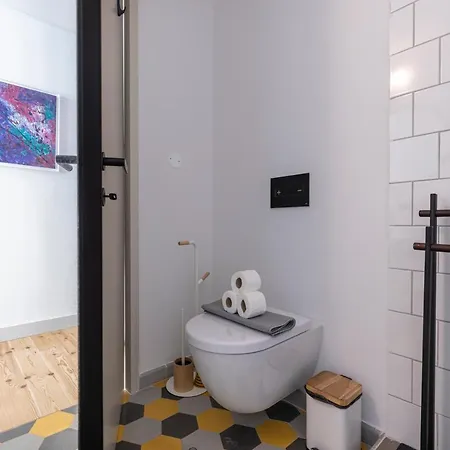 Lejlighed Spacious 3Bdr Apartment With Balcony By Lovelystay Lisboa