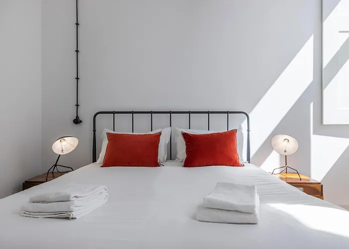 Διαμέρισμα Glamorous 3bdr In Center By Lovelystay Lisboa